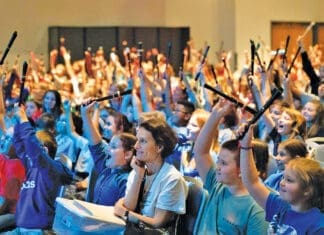 Sinfonia Gulf Coast Link Up Performance Featured 2,000 Local Elementary School Students