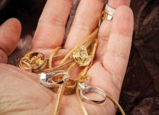 gold jewelry