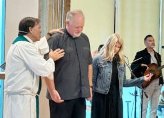 IMMANUEL ANGLICAN CHURCH WELCOMES NEW PRIEST FrRob &BishopPhilip1