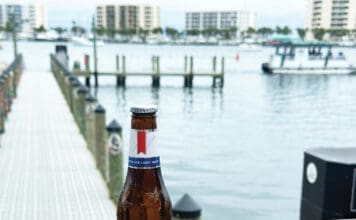 Best Places to Watch Your Favorite Teams Boathouse food with view