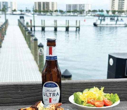 Boathouse food with view