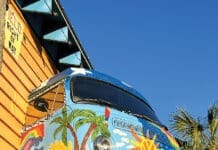 Fudpuckers Iconic VW Bus