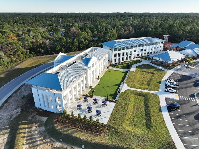 Seaside School 20251211153922 0021 V