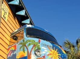 Fudpuckers Iconic VW Bus