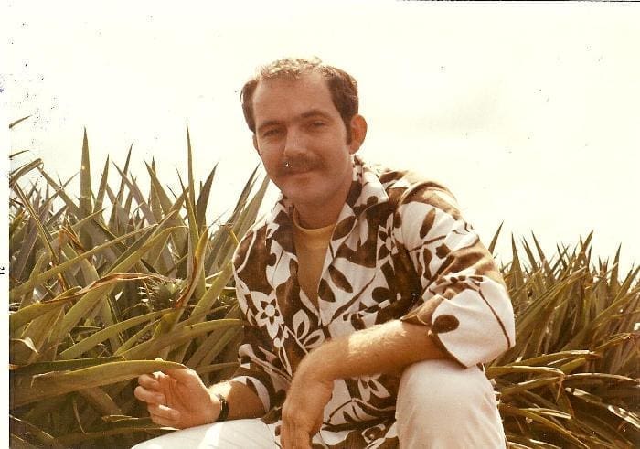 R&R Hawasii, Claude 1971, with Tona R&R Hawasii, Claude 1971, with Tona