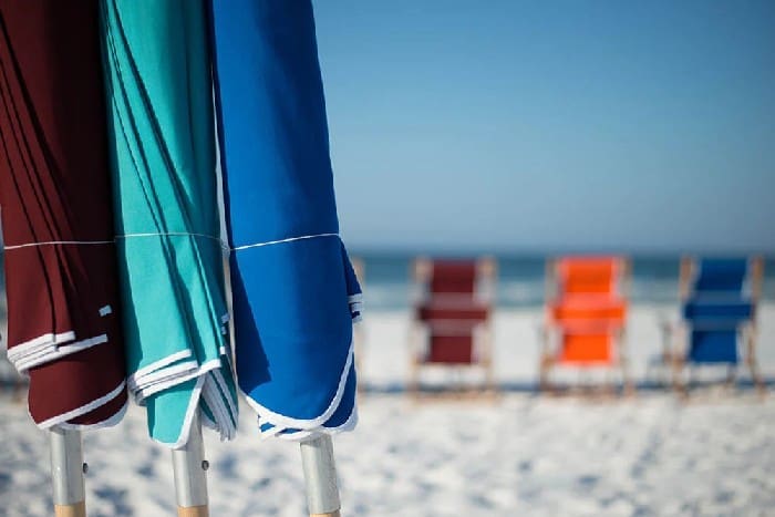 National America 250 Showcase beach chairs unl
