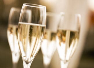 Prosecco iStock 1472923381